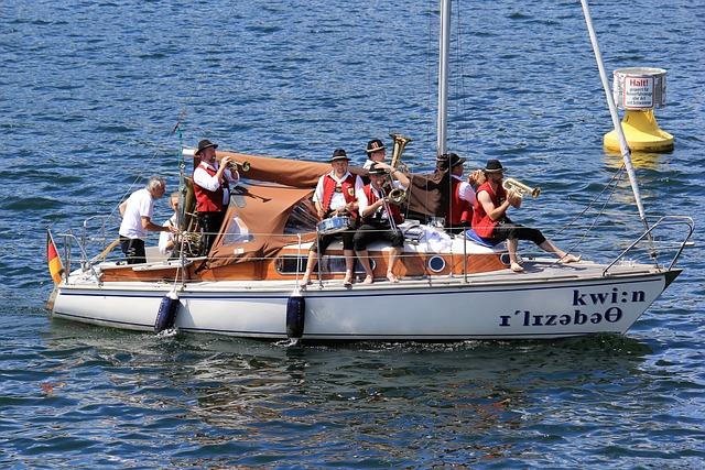 也影响着队 也影响着队